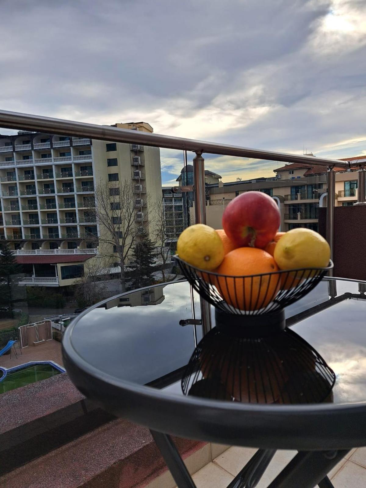 Admiral Plaza Slantschew brjag Exterior foto